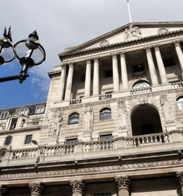 UK gilt yields are forecast to decline in 2025 despite recent surge